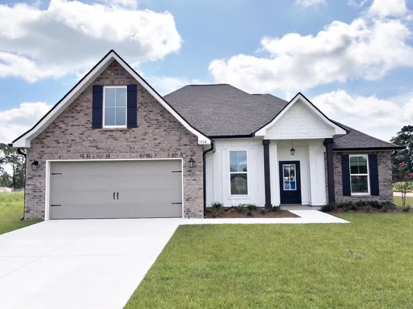 5800 Del Rio Xing, Crestview, FL 32539