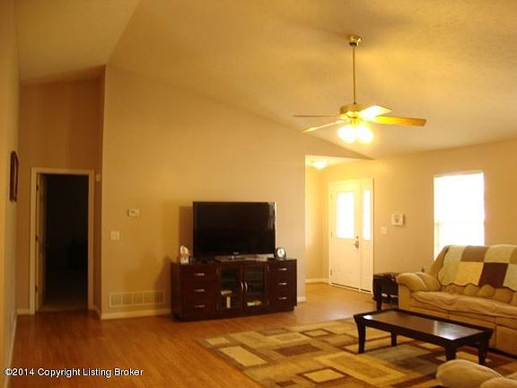 3rd image of 238 S Briggs Ln
