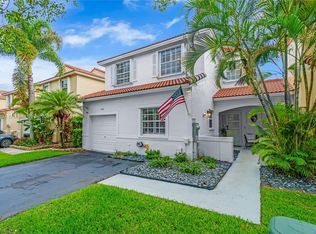 17887 SW 8th St, Pembroke Pines, FL 33029