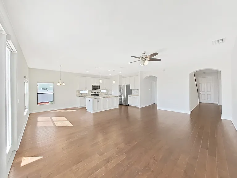 10615 Mistflower Ln — Photo 10