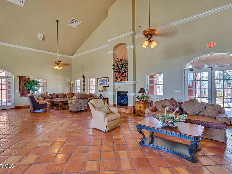 3635 Morgan Bay St — Photo 21