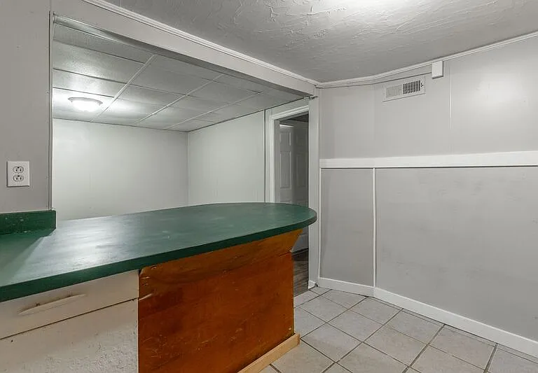 518 E Manning St #5 — Photo 8