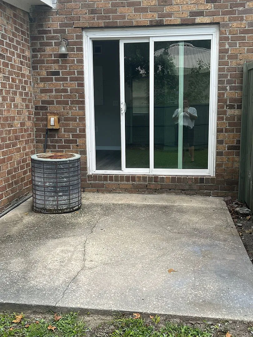 2 & 3 Bedroom Townhomes in West Ashley — Photo 3