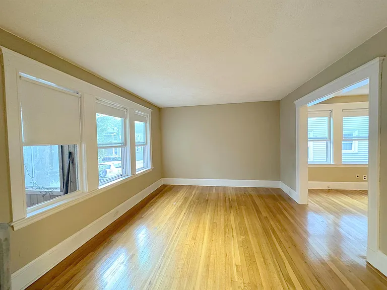16 Irvington Rd #2 — Photo 8