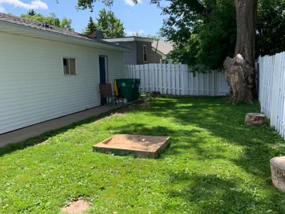 5th image of 1397 Western Ave