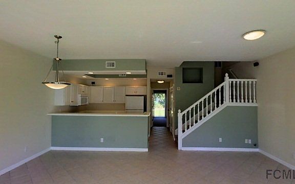4th image of 100 Palm Harbor Pkwy APT 9