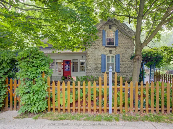 817 Olde Victoria St, Kincardine, ON N2Z 2B4