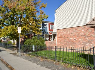 15721 E 13th Pl, Aurora, CO 80011