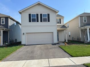 1469 Grand Tetons Dr, Pingree Grove, IL 60140