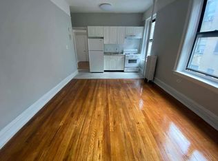 32-28 30th St #3, Astoria, NY 11106