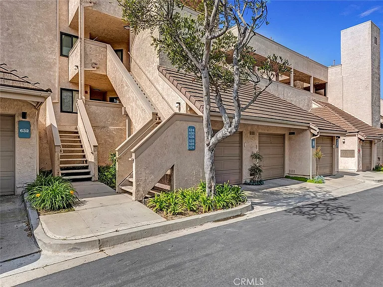 630 Island View Cir — Photo 6