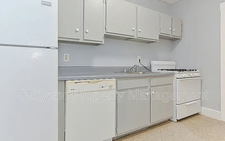 809 Nantasket Ave #3 — Photo 1