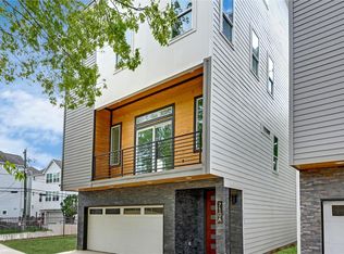 710 Link Rd #B, Houston, TX 77009