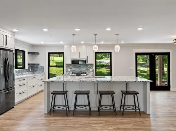 15145 Beech Dr, Lowell, AR 72745