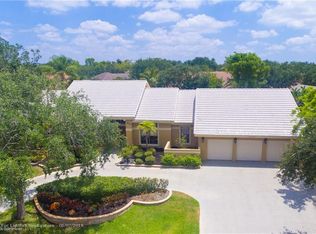 1915 Merion Ln, Coral Springs, FL 33071