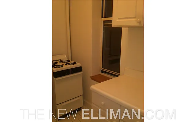 Rented by Douglas Elliman | media 30