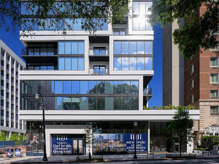 Lilli Midtown