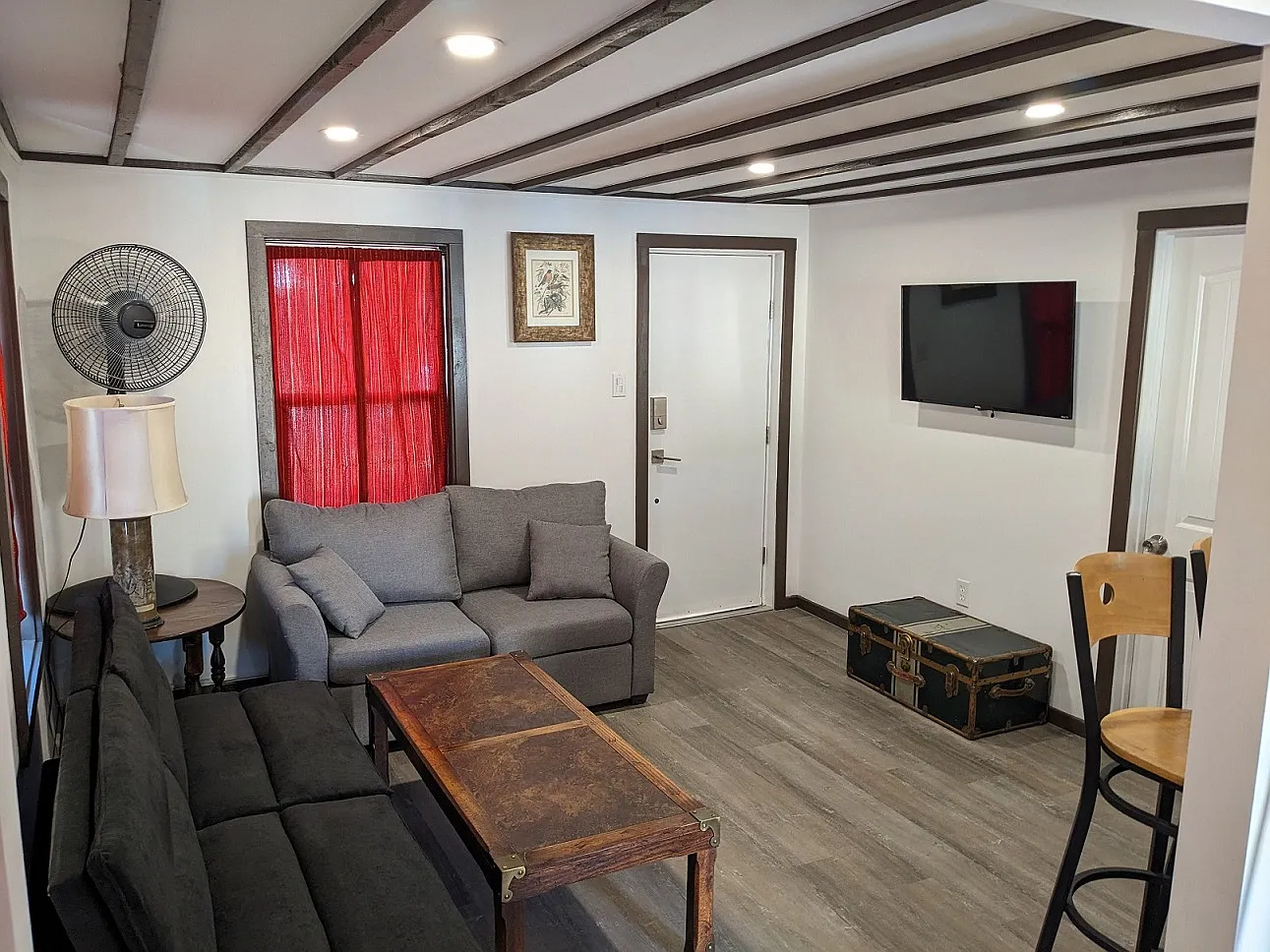 1 bed, 420 sqft, $1,800 — Photo 3