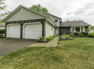 1005 Crook St, Grafton, OH 44044