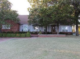 1607 Ridgeview Dr, Booneville, AR 72927