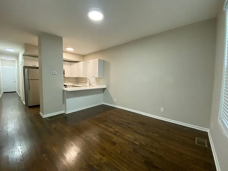 3644 W Fullerton Ave #1R — Photo 2