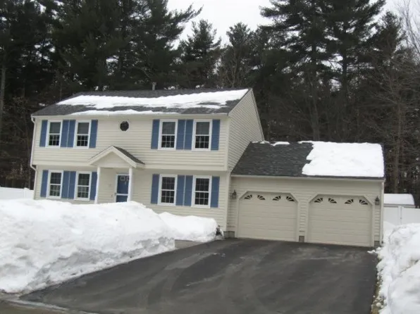 17 Heidi Ln, Nashua, NH 03062