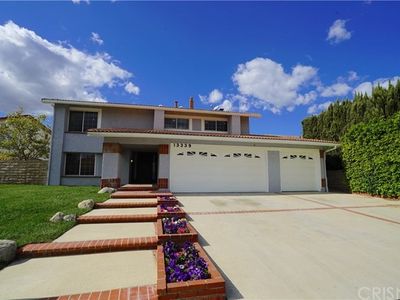 13339 Golden Valley Ln, Granada Hills, CA, 91344