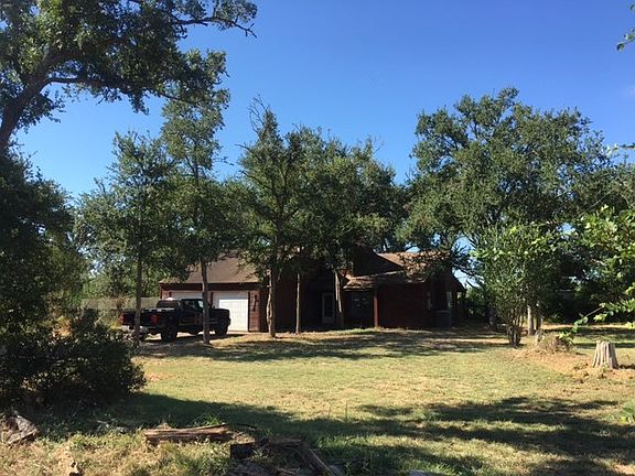 2nd image of 183 Oak Forest Dr