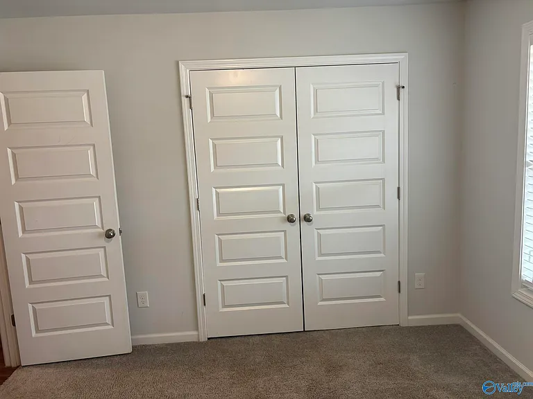 227 Shubert Dr — Photo 23