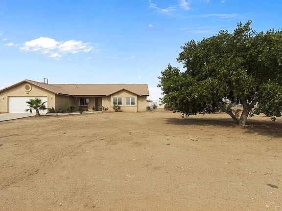 3rd image of 11138 Lovia Ln