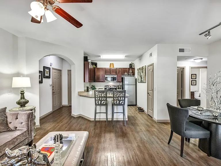 Villas at Mira Loma — Photo 19