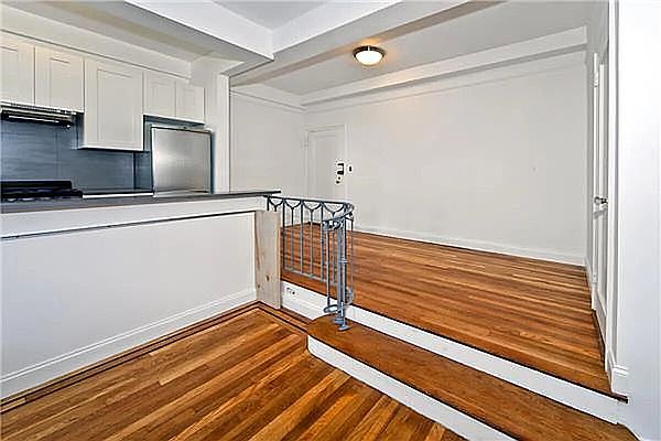 1st image of 200 W 20th St APT 1503