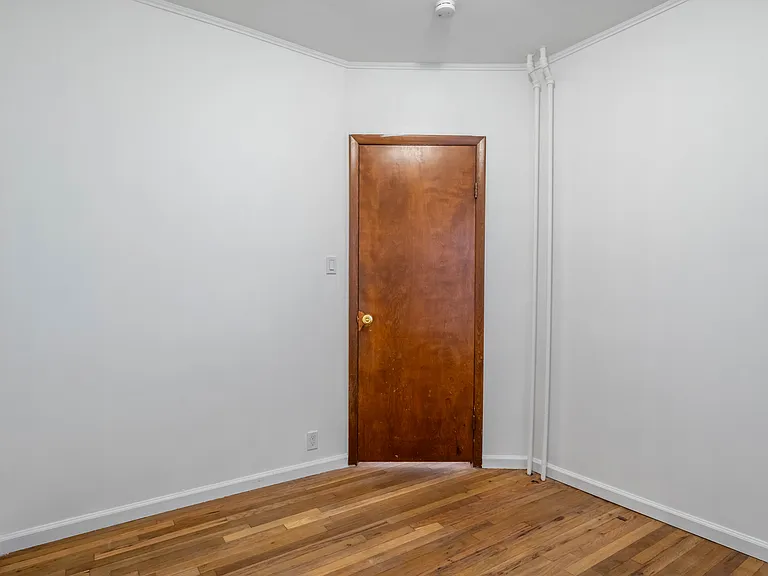 4904 W School St #1 — Photo 7