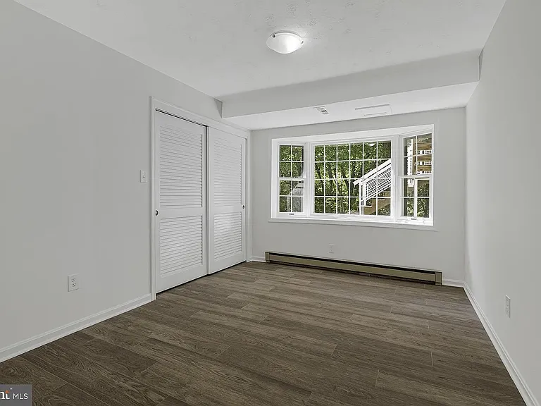 8009 Lewinsville Rd — Photo 26