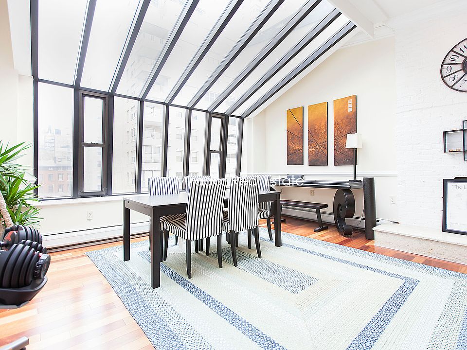 1st image of 10 E 8th St APT 4