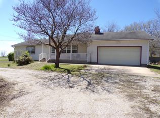 6595 SE Quaker Rd, Galena, KS 66739