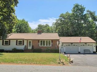 16 Worcester Rd, Townsend, MA 01469