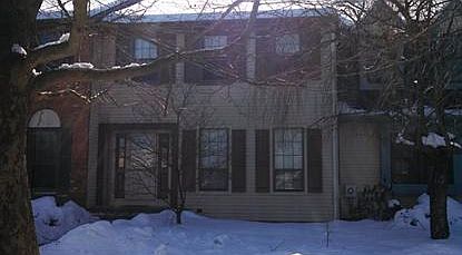 2nd image of 203 Amherst Ct