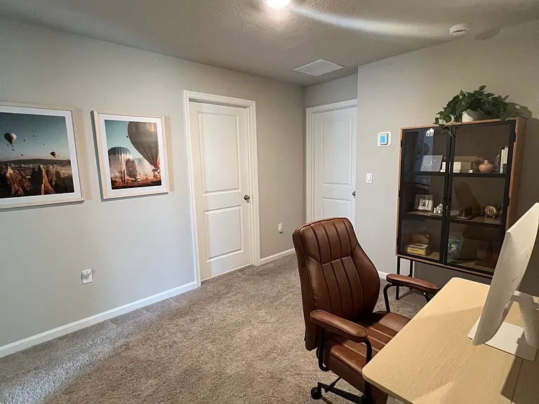 5698 Edgewater Cir — Photo 20