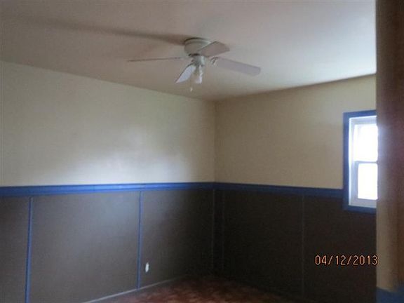 4th image of 1028 Linden Dr