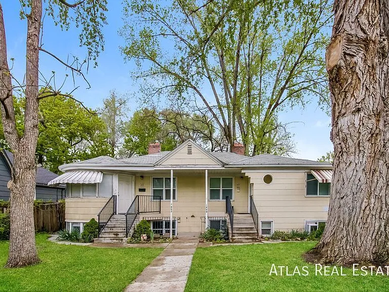 1459 Roberta St — Photo 1