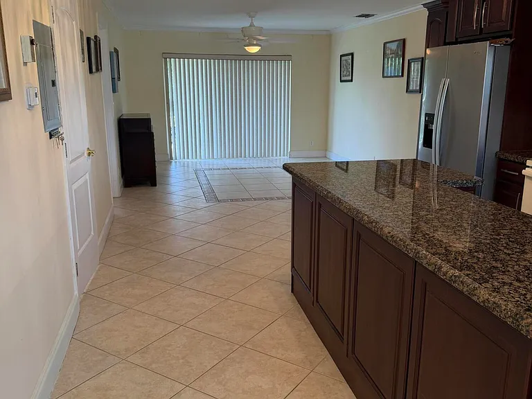 8857 Bella Vista Dr S #286 — Photo 4