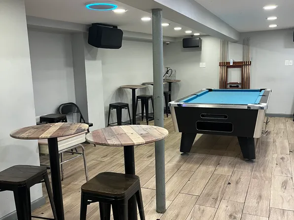 342 Ridgewood Avenue image 4 of 14