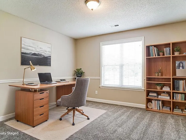 102 Westwood Pl — Photo 17