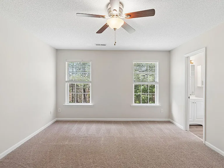 510 Homestead Park Dr — Photo 16