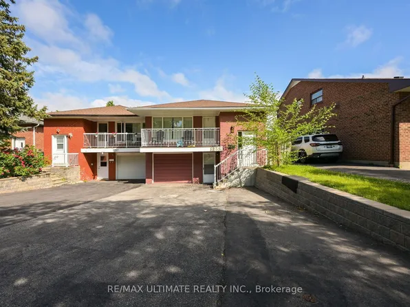1255 Forestwood Dr, Mississauga, ON L5C 1J2