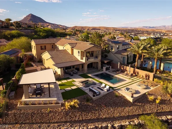 99 Rezzonico Dr, Henderson, NV 89011