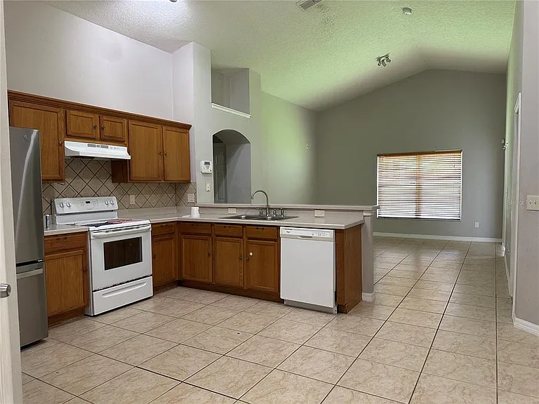 12713 Winfield Scott Blvd — Photo 5