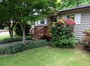 6945 SW 15th Ave, Portland, OR 97219