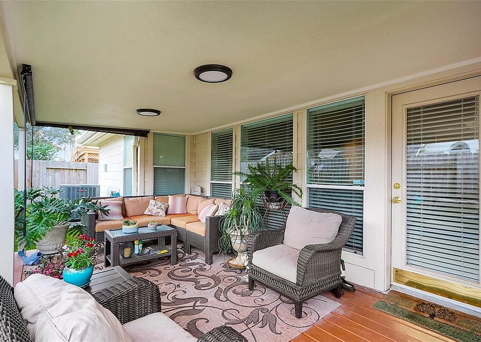 1st image of 10627 Indian Paintbrush Ln